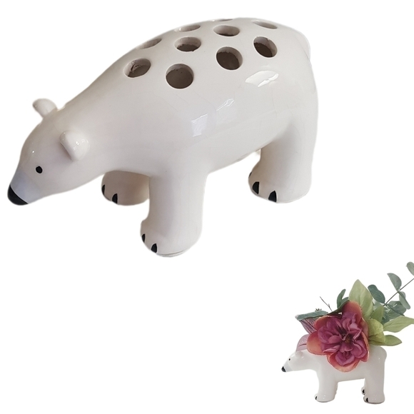 Ceramic Polar Bear Ikebana Vase - Picture 1 of 8